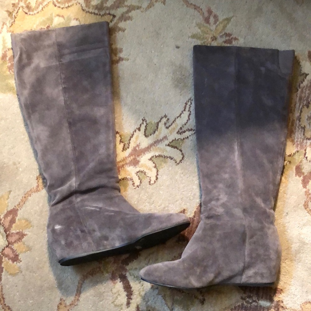 BCBGeneration Grey Suede Wedge Boots Sz 9.5